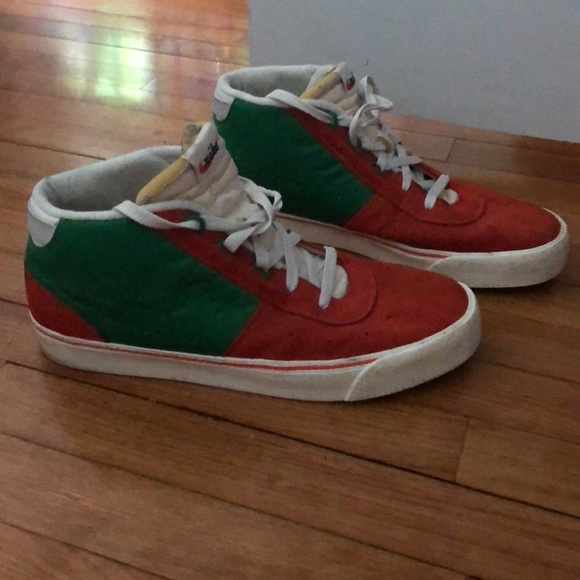 Nike Retro - Picture 5 of 6